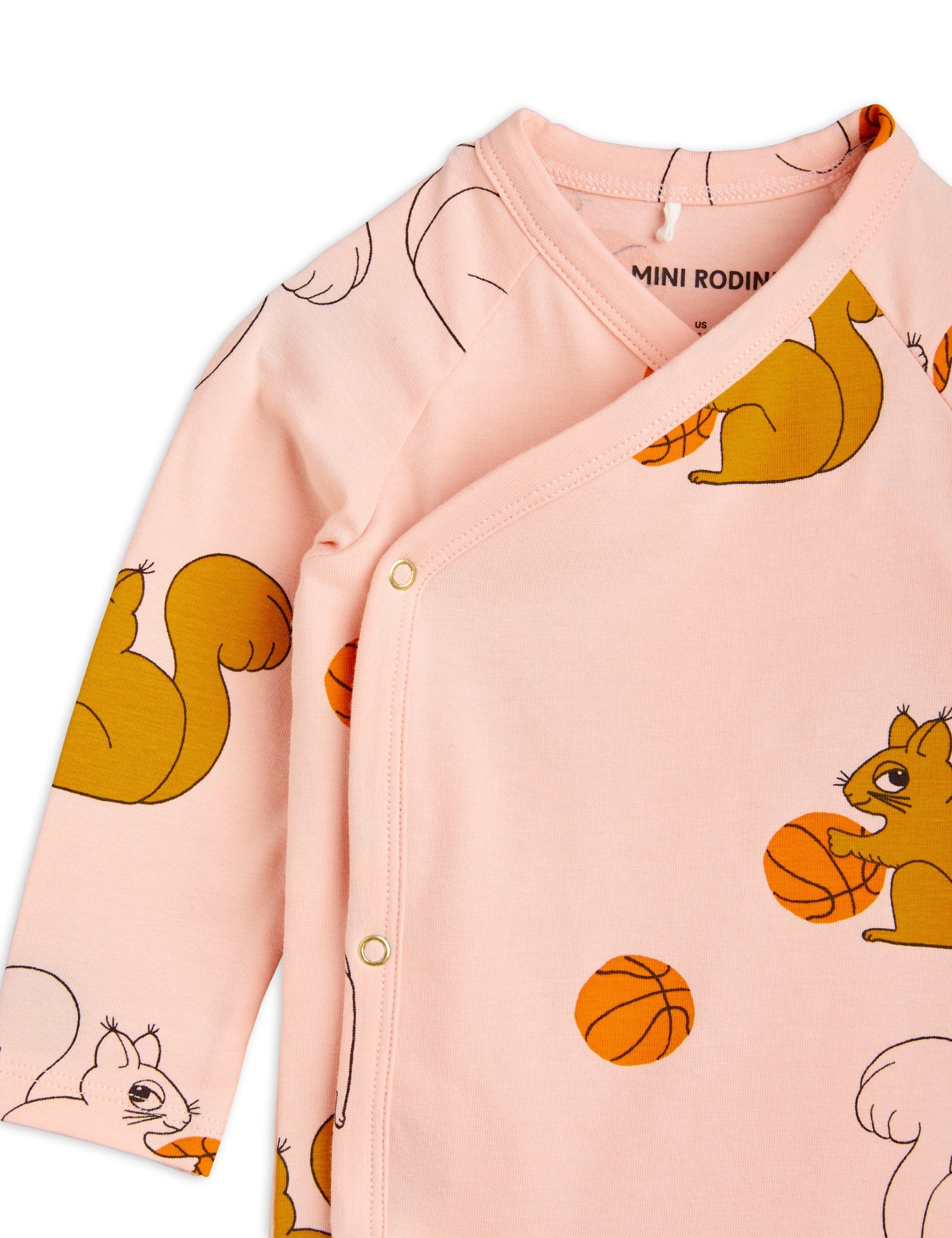 Squirrels Wrap