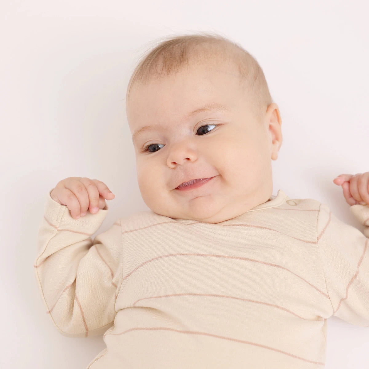 Taupe gestreiftes Langarmshirt