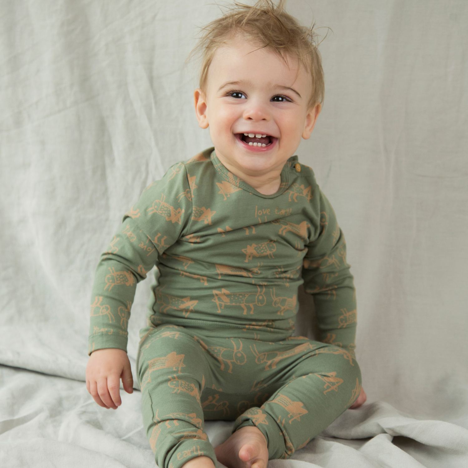 AMMEHOELA Grasshopper Patterned Leggings Olive