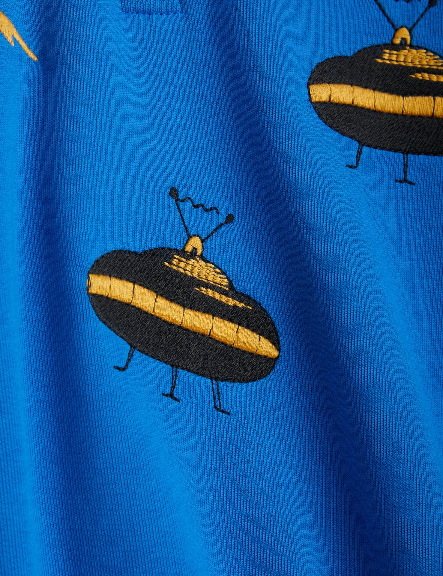 Ufo emb halfzip sweatshirt