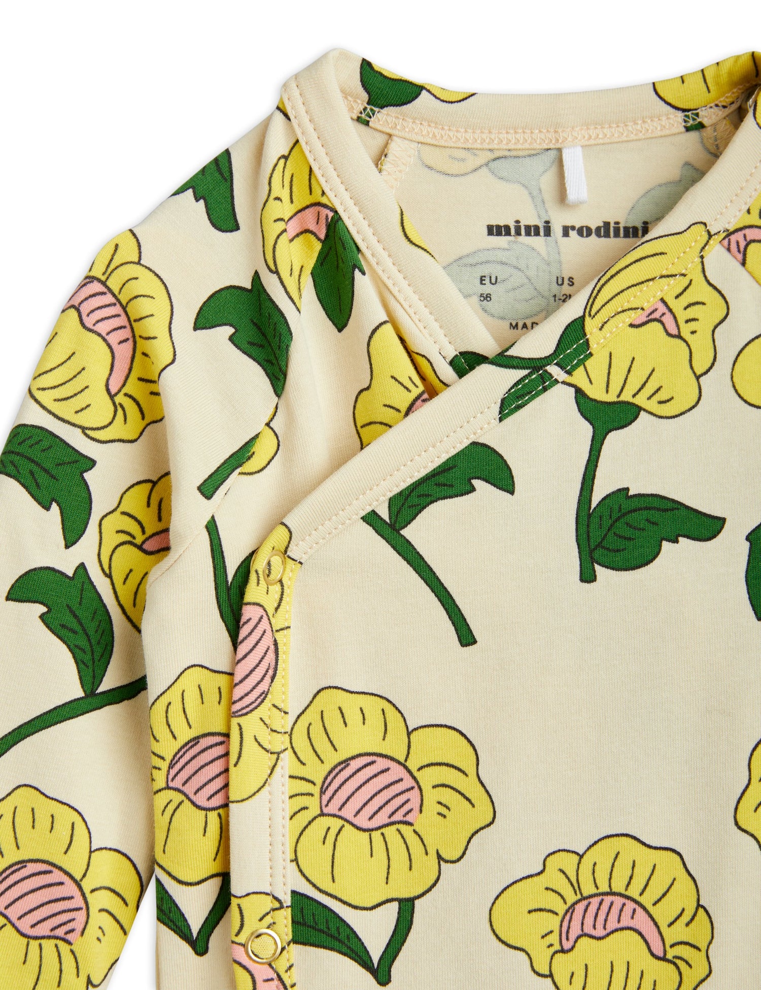 Flowers aop wrap body